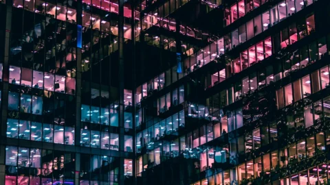 mike kononov lfv0v3 2h6s unsplash